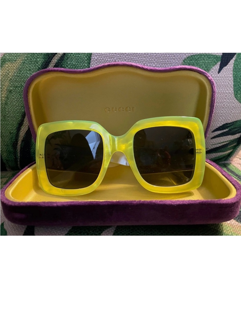 Authentic Gucci Neon and White Acetate Sunglasses GG0083S